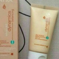Jual BALANCING DAY MOISTURE JAFRA UNTUK KULIT NORMAL Murah