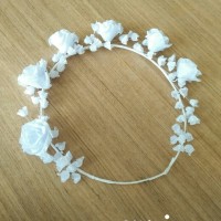 Jual Flower crown medium mawar putih Murah