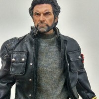 Jual Kitbash Wolverine Toys Hot Sideshow 1/6 SALE Cuci Gudang Figure Hugh Murah