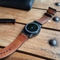 Jual samsung gear s2 classic bonus strap smartwatch Murah
