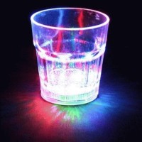 Jual Jual Gelas nyala sensir air lampu led unik reseller dropship ecer gros Murah