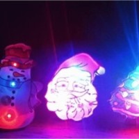 Jual bros lampu nyala natal karakter santa pohon boneka salju hello kity do Murah