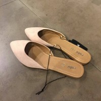 Jual New arrival RUBI Shoes
Tinggi 1cm
Original Murah