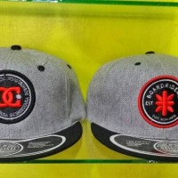 Jual topi snapback keren terbaru Murah