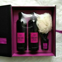 Jual BODY SHOP GIFT BOX SET BLACK MUSK Murah