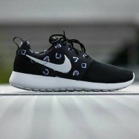 Jual Nike Roshe Run Women Aloha Pack Leopard Black Murah