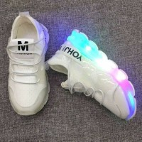 Jual shoes celebrity led White Murah