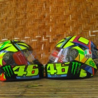 helm onza airbrush , like agv soleluna valentino Rossi VR 46