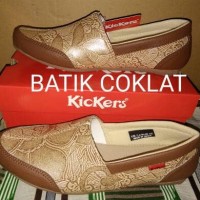 Jual Sepatu Kickers wanita Batik / Sepatu Kickers Slip On Murah