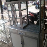 ETalase gerobak nasi