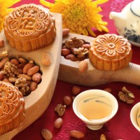 Jual Moon Cake Guan Fu Kulit Coklat Rasa Durian Kacang Hijau Telor 2 Murah