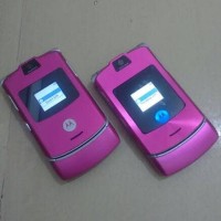 HP Motorola Razr Pink V3i Vs V3 Normal Batangan