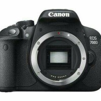 KAMERA CANON EOS 700D BODY ONLY (garansi resmi canon)