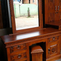 Meja Rias Tiara Warna Natural Harga Murah