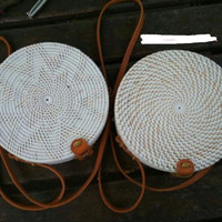 Jual TAS ROTAN RAISA WHITE EDITION Murah