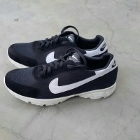 Terbaru Baru-Sepatu Pria Wanita Lari Kets Replika Nike