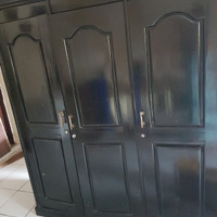 Lemari Jati 3 Pintu
