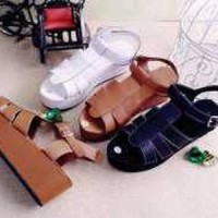 sepatu docmart converse wakai vans nike boots wakai MURAH