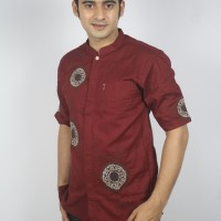 Busana Muslim Pria Baju Koko Lengan Pendek Warna Merah Trendy
