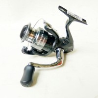 Reel Pancing Shimano Sienna 2500 Fe