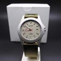 Swiss Army Jam Tangan Pria Kanvas Silver Abu HC 2838 Original