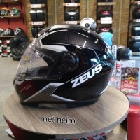 helm zeus 811 motif hitam putih merah free dark visor