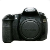 Kamera CANON EOS 60D | Lensa 18-55, 50mm | second | Berkualitas