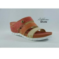Sandal Wedges wanita casual formal trendy ringan SHOE UNLIMITED CH 605