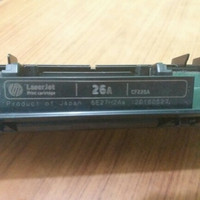 Laserjet 26a bekas belom pernah di reffil<br/><br/>SERIES PRINTER TONER HP 26A
