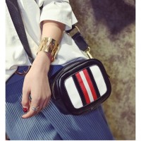 Jual tas slempang slings bag ootd wanita fashion like gucci guess mini kece Murah