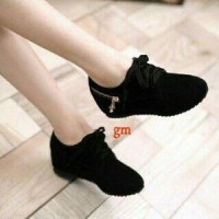 Sepatu Boot Remaja