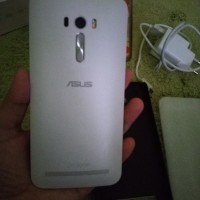 hp bekas asus selfie ZD551KL 13MP,RAM 3GB,MULUS FULL SET
