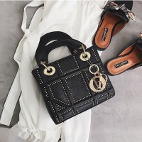 tas wanita mini cantik elegan warna hitam murah