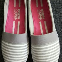 North star sepatu bata slip on no 4
