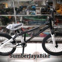SEPEDA BMX KEREN sepeda bmx 20 pacific black out freestyle