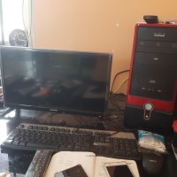 Pc rakitan + monitor