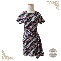 Dress batik slit pita di perut motif parang