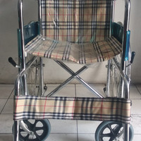 Kursi roda serenity