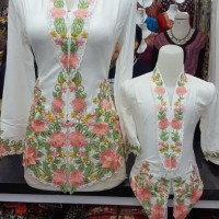 Kebaya Encim Pasangan Ibu Dan Anak - Putih, S