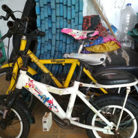Sepeda anak second 2 unit