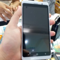 hp 3g android murah ram besar 1/8gb hp game mirip samsung galaxy j1