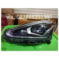 Headlamp-Head Lamp-Lampu Depan Toyota Sienta Type Q Original Tahun 2