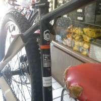 polygon 27.5 xtrada 6 black orange