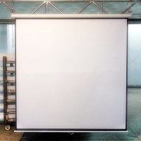 Screen projector wall mount 70