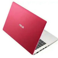 Laptop asus EEE PC X201E