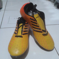 LIMITED EDITION Sepatu bola specs premium warna kuning TERMURAH