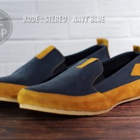 Obral sale akhir tahun sepatu slop pria simple santai