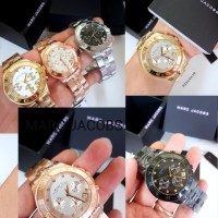 Jam Tangan Wanita Merk Marc Jacobs type : type : 0001 Baterai Free Box