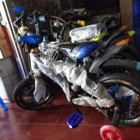 Sepeda anak roda 4 aneka warna