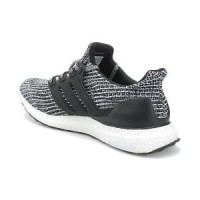 adidas Men Running Ultraboost Shoes Sepatu Lari BB6179 Berkualitas